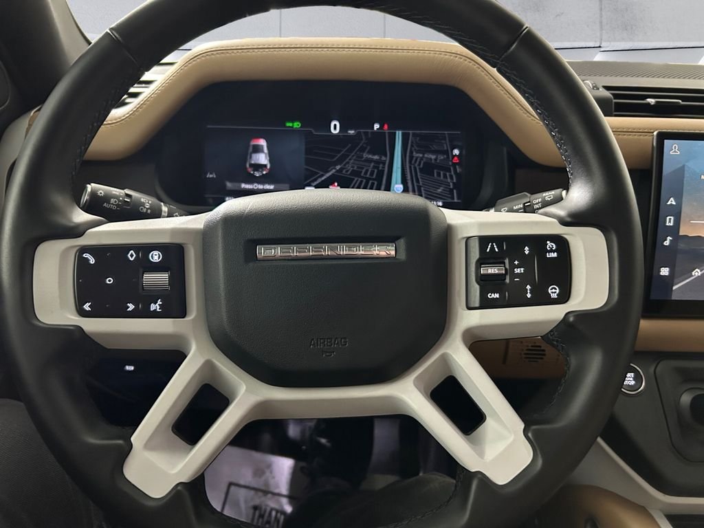 Used 2025 Land Rover Defender 110 S AWD/4WD image 9