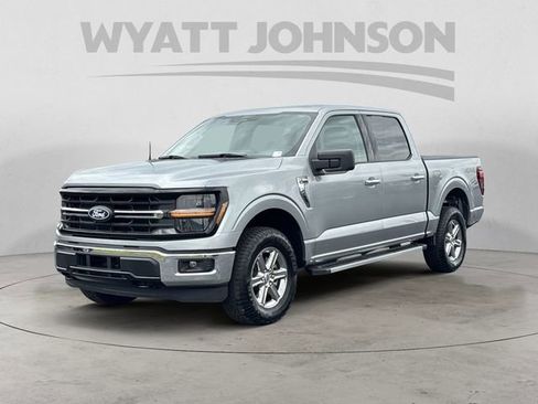 Used 2025 Ford F150 XLT w/ Equipment Group 301A Standard AWD/4WD image 1