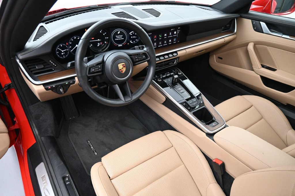 Certified 2024 Porsche 911 Carrera 4S AWD/4WD image 4