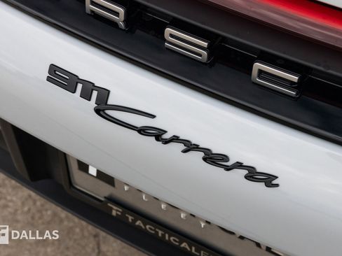 Used 2025 Porsche 911 Carrera image 17