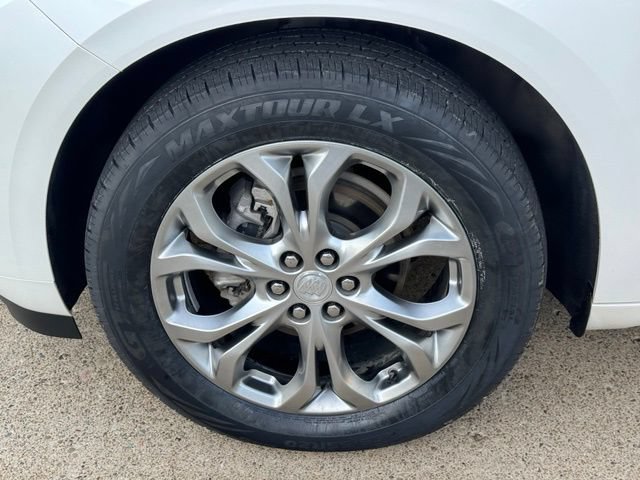 Used 2021 Buick Enclave Avenir w/ Avenir Technology Package AWD/4WD image 19