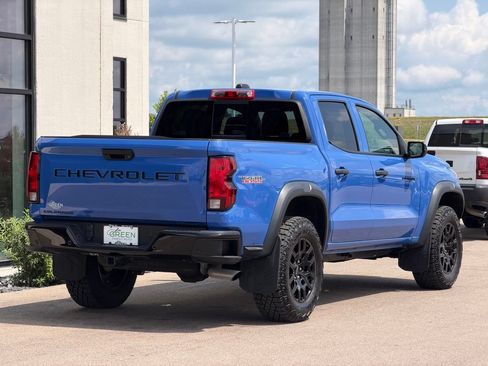 Used 2025 Chevrolet Colorado Trail Boss AWD/4WD image 5