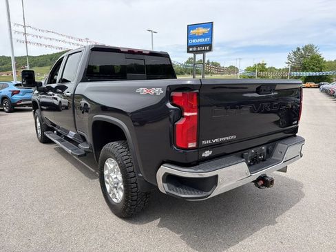 Used 2024 Chevrolet Silverado 2500 LTZ w/ LTZ Plus Package AWD/4WD image 6