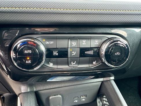 Used 2024 Chevrolet TrailBlazer ACTIV w/ Convenience Package image 14