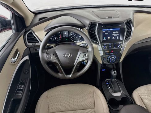 Used 2017 Hyundai Santa Fe Sport FWD image 25