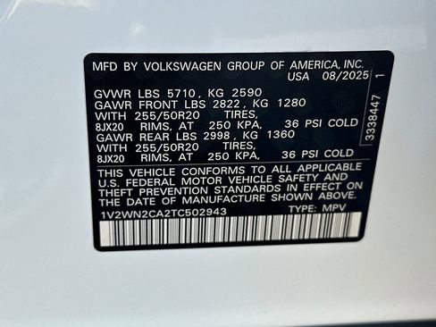 New 2026 Volkswagen Atlas SE FWD image 28