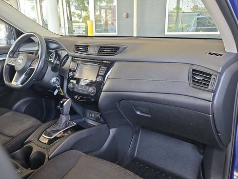 Used 2020 Nissan Rogue S w/ Special Edition Package AWD/4WD image 28