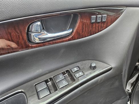 Used 2017 INFINITI QX50 AWD w/ Technology Package image 15