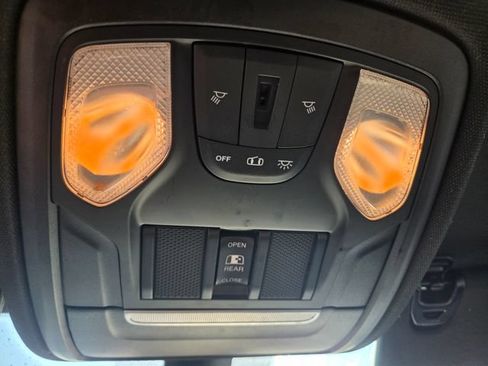 Used 2020 RAM 1500 Big Horn AWD/4WD image 9