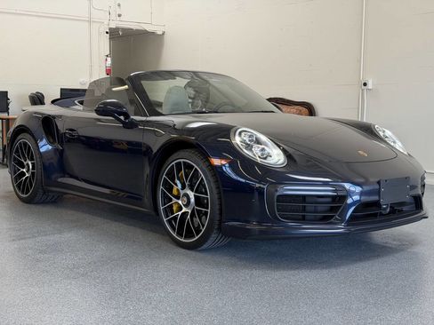 Used 2019 Porsche 911 Turbo S image 7