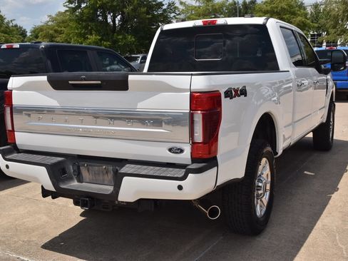 Used 2022 Ford F250 Platinum AWD/4WD image 7