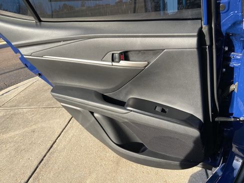 Used 2025 Toyota Camry LE image 48