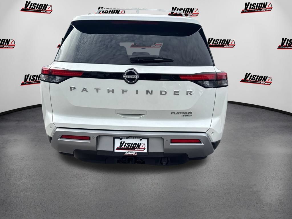 Used 2024 Nissan Pathfinder Platinum w/ Cargo Package AWD/4WD image 7