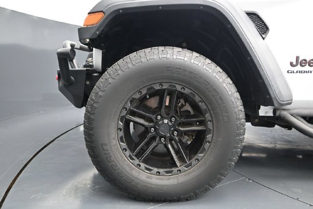 Certified 2020 Jeep Gladiator Rubicon AWD/4WD image 16