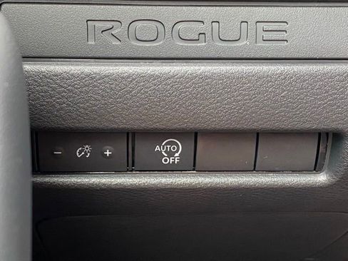 New 2026 Nissan Rogue S image 14