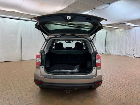 Used 2016 Subaru Forester 2.5i Premium AWD/4WD image 7