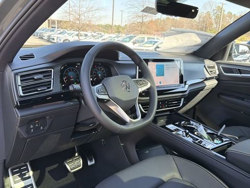 New 2026 Volkswagen Atlas Cross Sport SEL R-Line AWD/4WD image 10