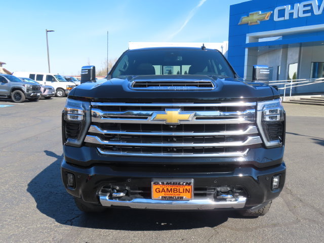 Used 2025 Chevrolet Silverado 2500 High Country AWD/4WD image 2
