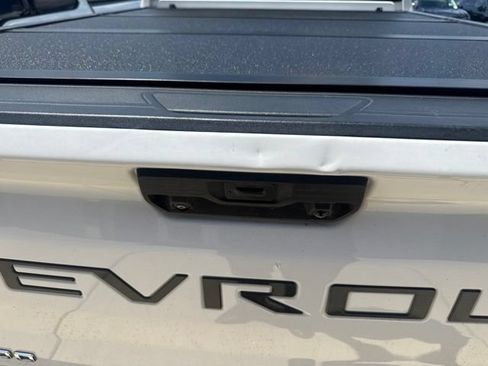 Used 2024 Chevrolet Silverado 2500 Custom w/ Custom Value Package AWD/4WD image 11