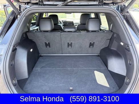 Used 2025 Chevrolet Equinox LT w/ Convenience Package II AWD/4WD image 26