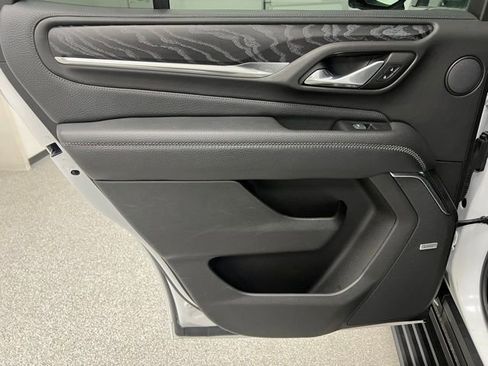 Used 2023 GMC Yukon Denali AWD/4WD image 41