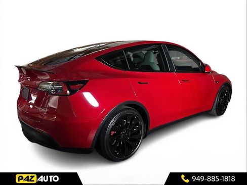 Used 2023 Tesla Model Y Performance AWD/4WD image 5