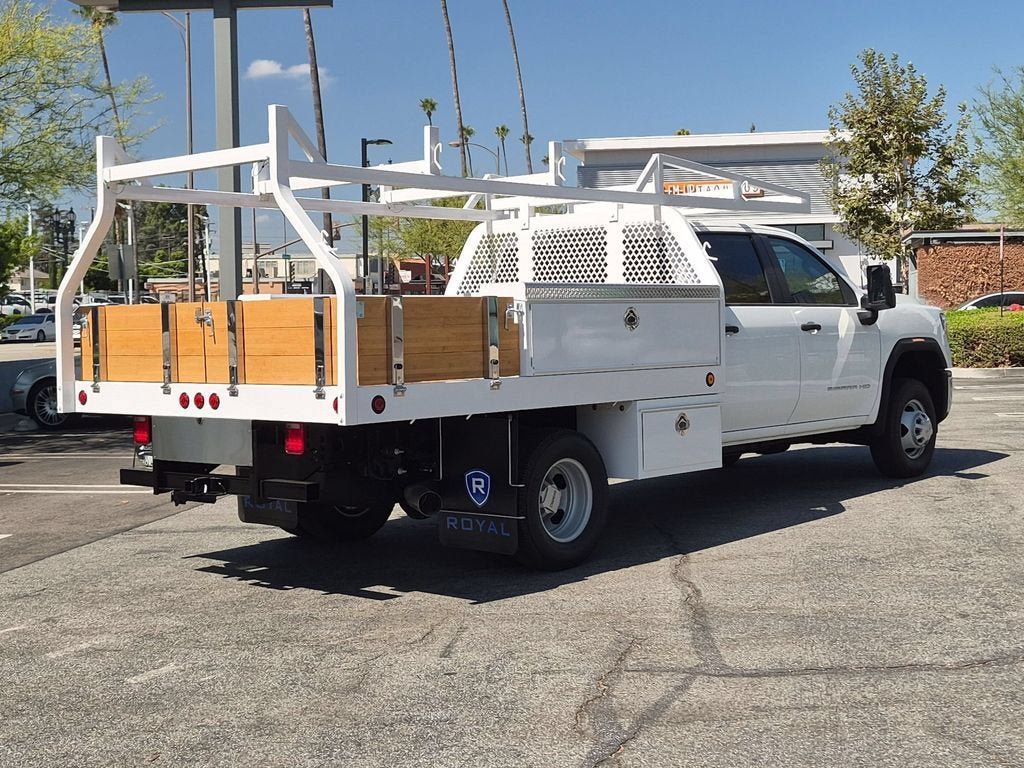 New 2026 GMC Sierra 3500 Pro w/ Convenience Package RWD image 4