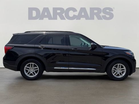 Used 2025 Ford Explorer Active RWD image 8