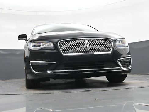 Used 2019 Lincoln MKZ Premiere FWD image 37