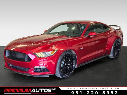 Used 2017 Ford Mustang GT Premium RWD image 1