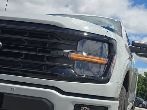 Used 2024 Ford F150 XLT w/ Equipment Group 303A High AWD/4WD image 8