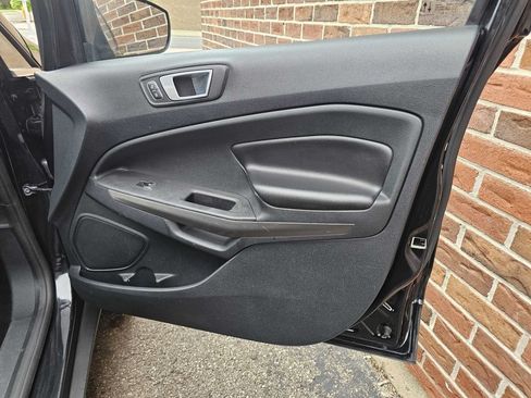 Used 2020 Ford EcoSport Titanium AWD/4WD image 17