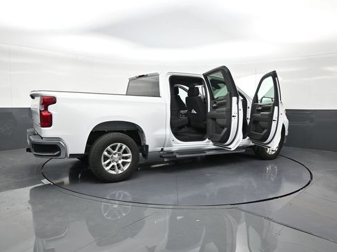 Used 2023 Chevrolet Silverado 1500 LT w/ Z71 Off-Road Package AWD/4WD image 28