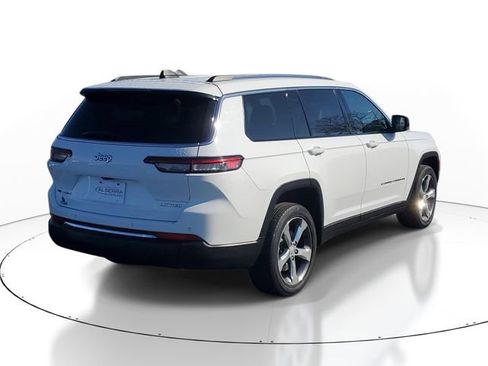 Used 2021 Jeep Grand Cherokee L Limited AWD/4WD image 4