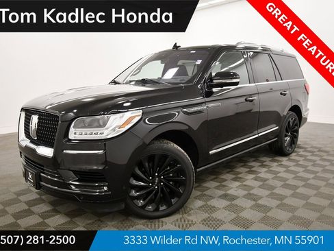 Used 2020 Lincoln Navigator Reserve w/ Equipment Group 208A image 1