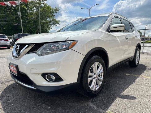 Used 2016 Nissan Rogue SV w/ SV Premium Package AWD/4WD image 4