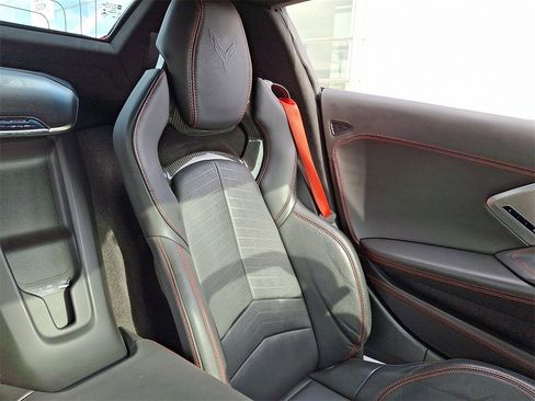 Used 2022 Chevrolet Corvette Stingray Premium Conv w/ Z51 Performance Package image 20