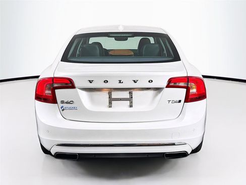 Used 2017 Volvo S60 T5 Inscription w/ Climate Package AWD/4WD image 6