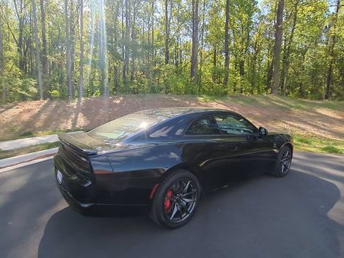 Used 2024 Dodge Charger Daytona Scat Pack w/ Plus Group AWD/4WD image 13