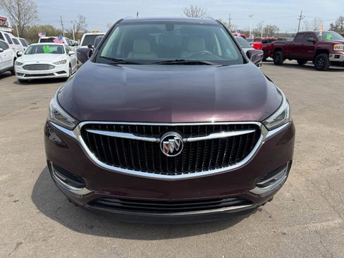 Used 2018 Buick Enclave Essence w/ Trailering Package AWD/4WD image 8
