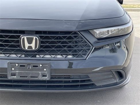 Used 2025 Honda Accord LX image 7