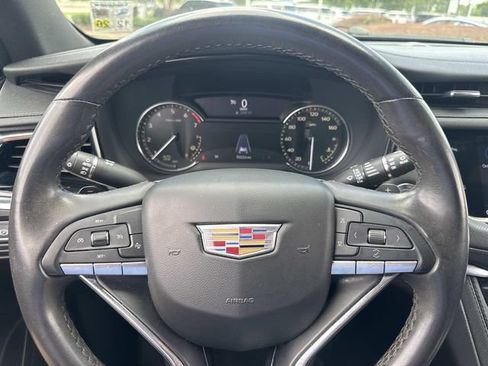 Used 2023 Cadillac XT6 Luxury FWD image 27