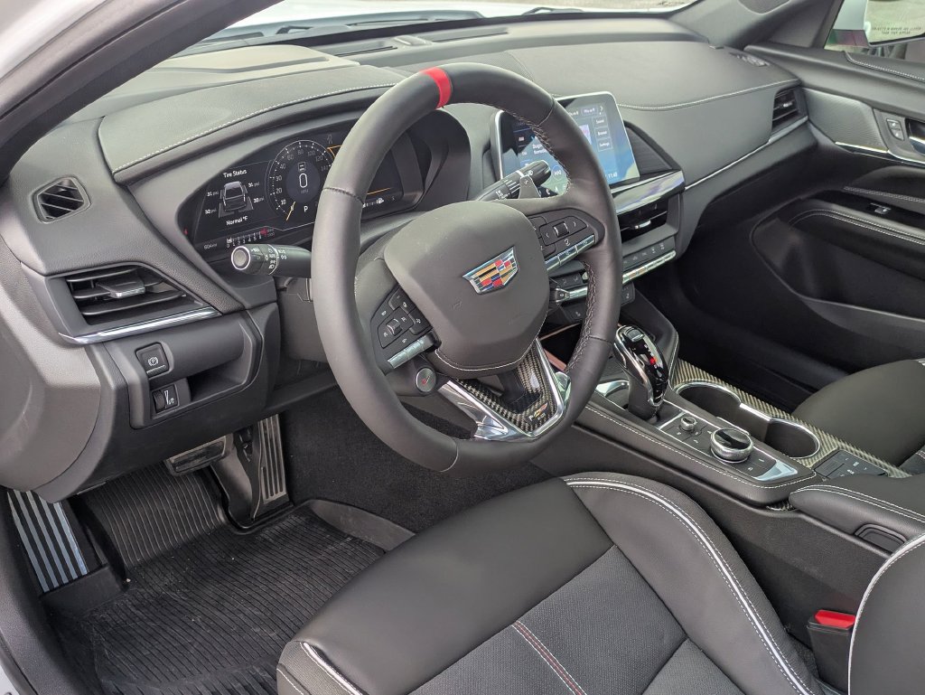 Used 2024 Cadillac CT4 V Blackwing w/ Driver Assist Package RWD image 32