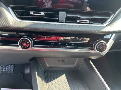 New 2026 Chevrolet Equinox LT w/ Safety and Technology Package image 24