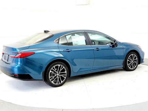 New 2026 Toyota Camry XLE AWD/4WD image 6