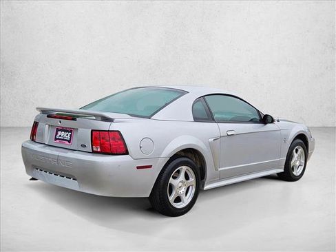 Used 2003 Ford Mustang Coupe image 5