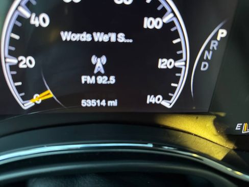 Used 2019 Jeep Grand Cherokee Limited w/ Luxury Group II image 16