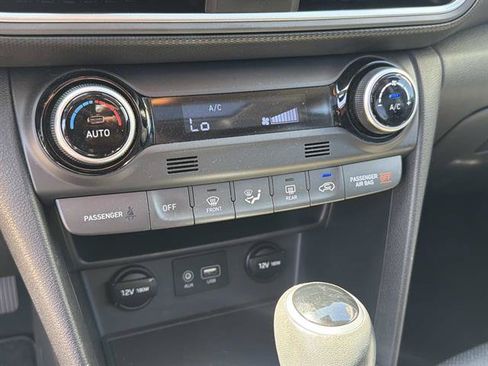 Used 2018 Hyundai Kona Limited FWD image 21