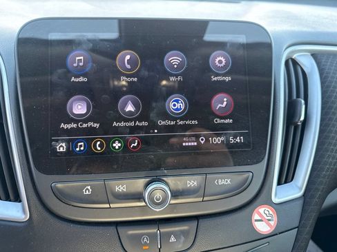 Used 2023 Chevrolet Malibu LT FWD image 15