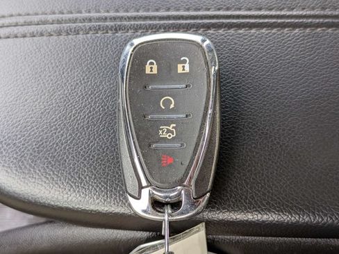 Used 2024 Chevrolet Malibu LT FWD image 27